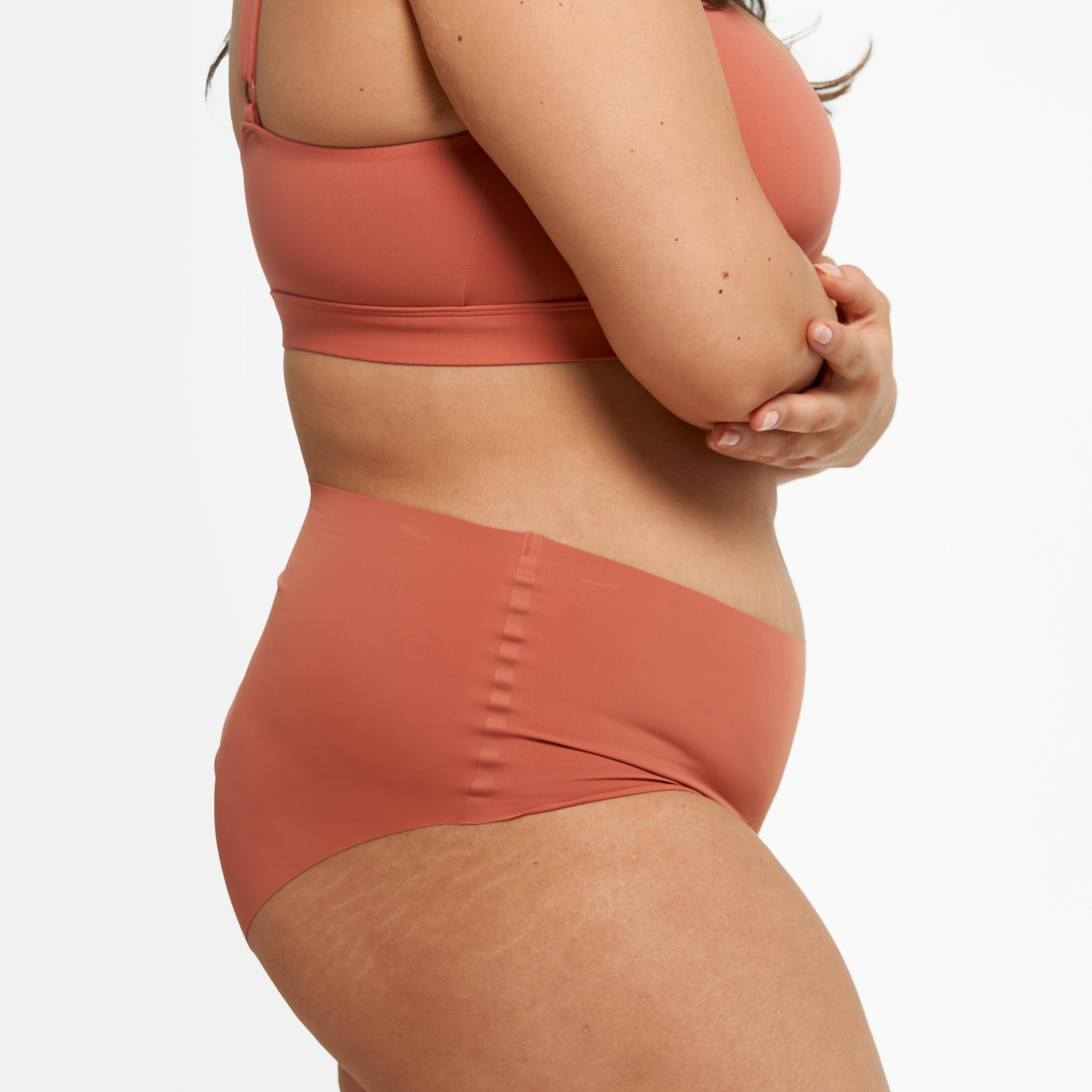 High-Rise Bikini Brief - Seamless Ultrasmooth 2.0 - Spice