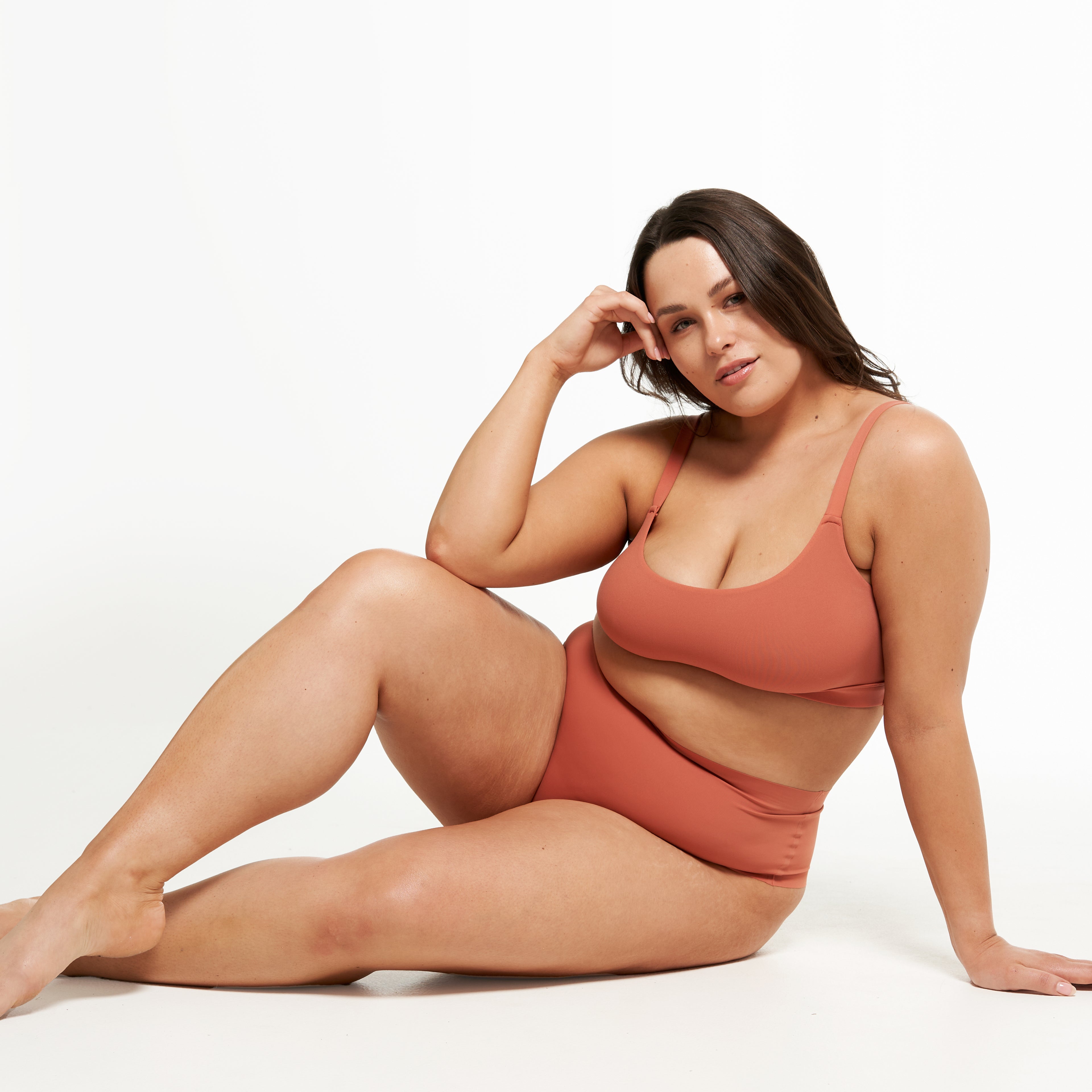 High-Rise Thong - Seamless Ultrasmooth 2.0 - Spice