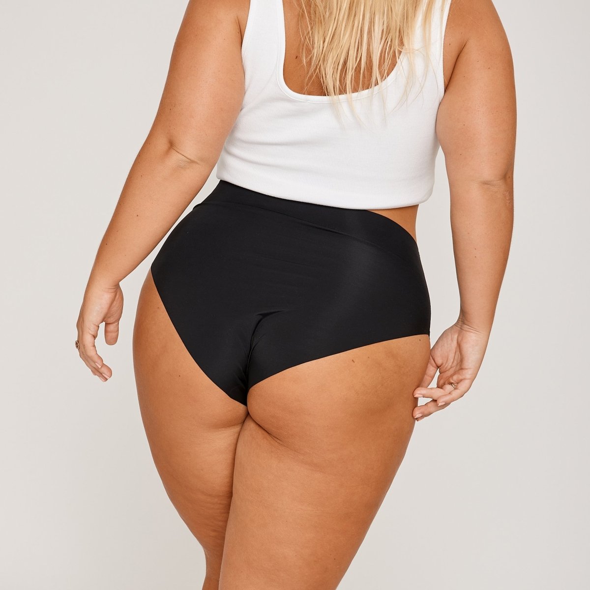 High-Rise Bikini Brief - Black - Peach Underwear