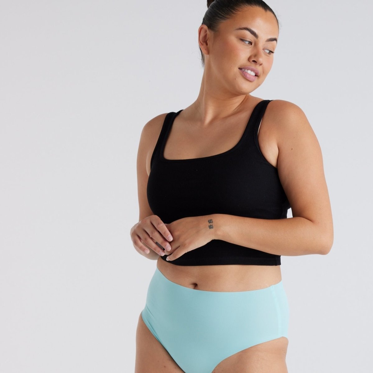 High-Rise Bikini Brief - Seamless Ultrasmooth - Sea Foam - Peach Underwear