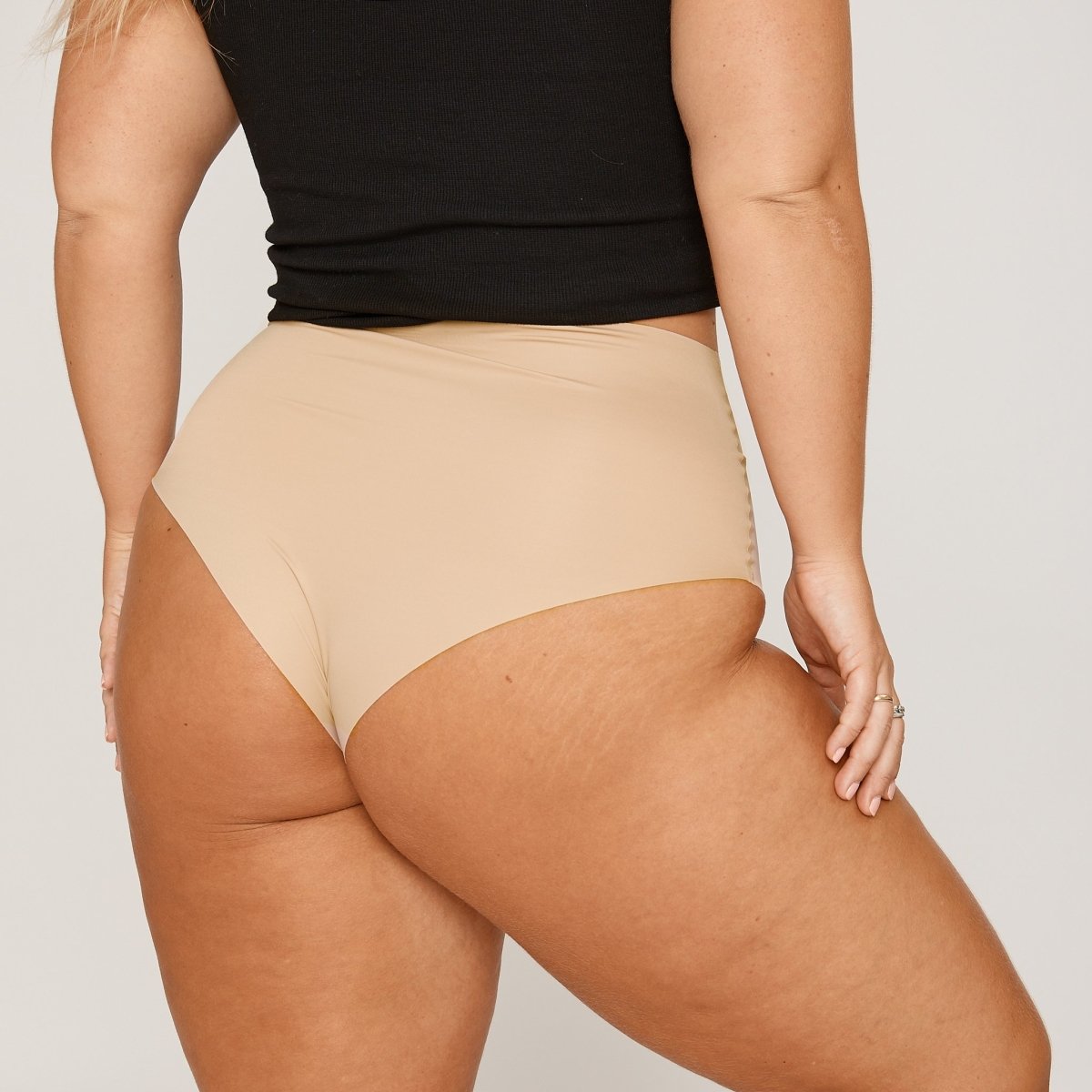 High-Rise Cheeky - Latte - Peach Underwear