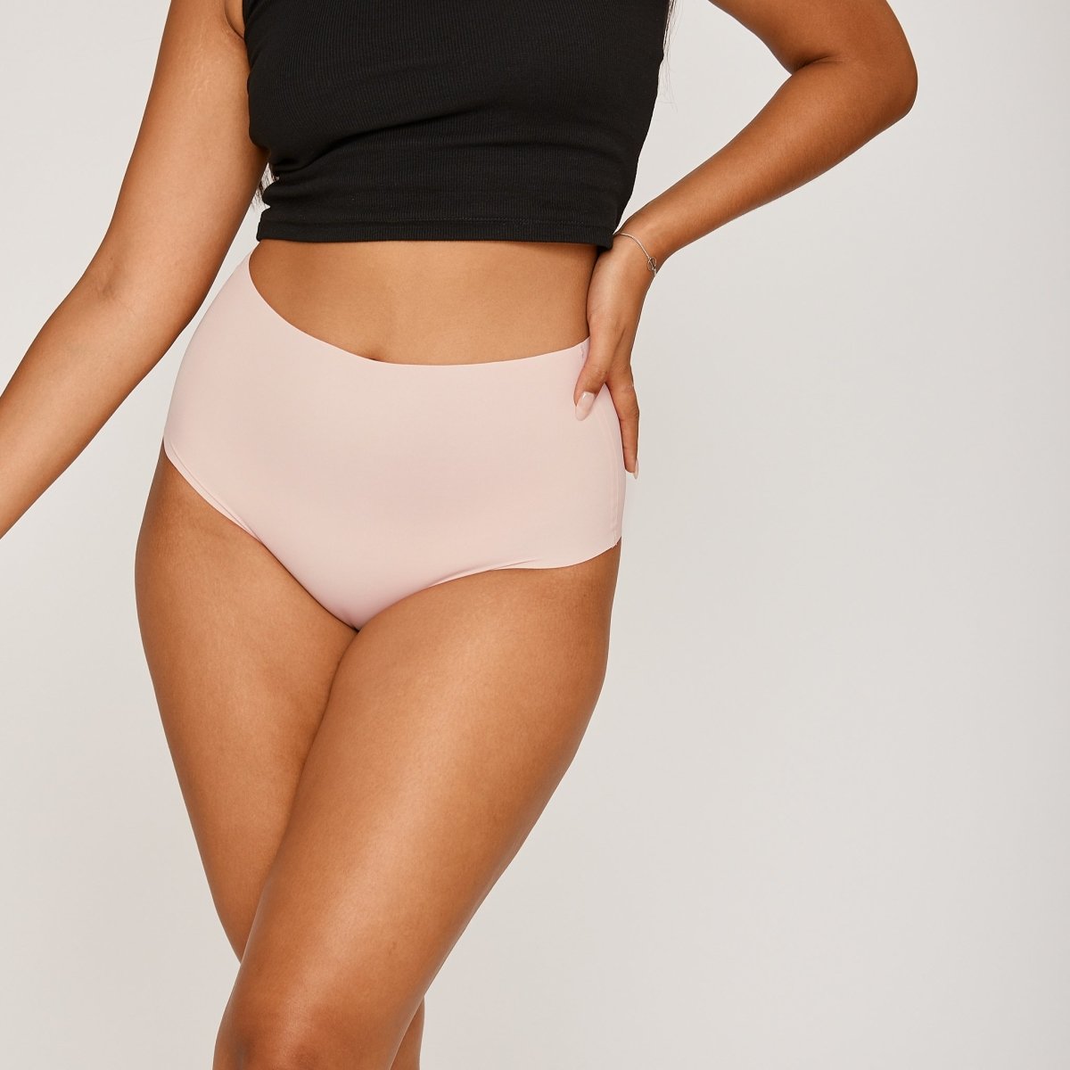 High-Rise Cheeky - Luna - Peach Underwear