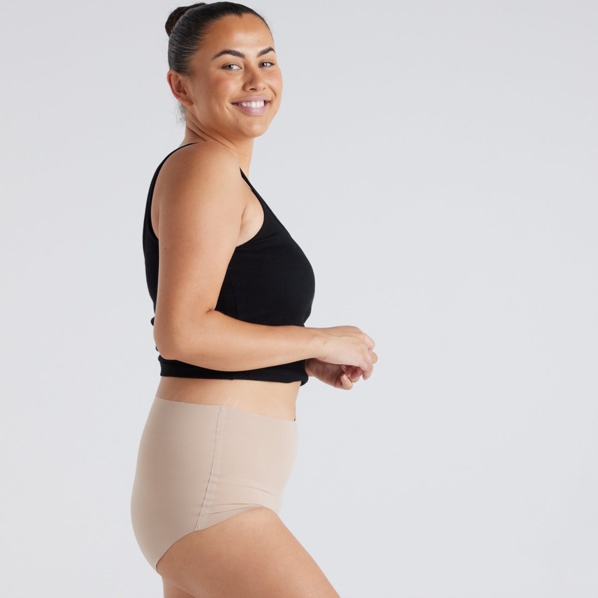 High-Rise Full Brief - Seamless Ultrasmooth - Latte - Peach Underwear
