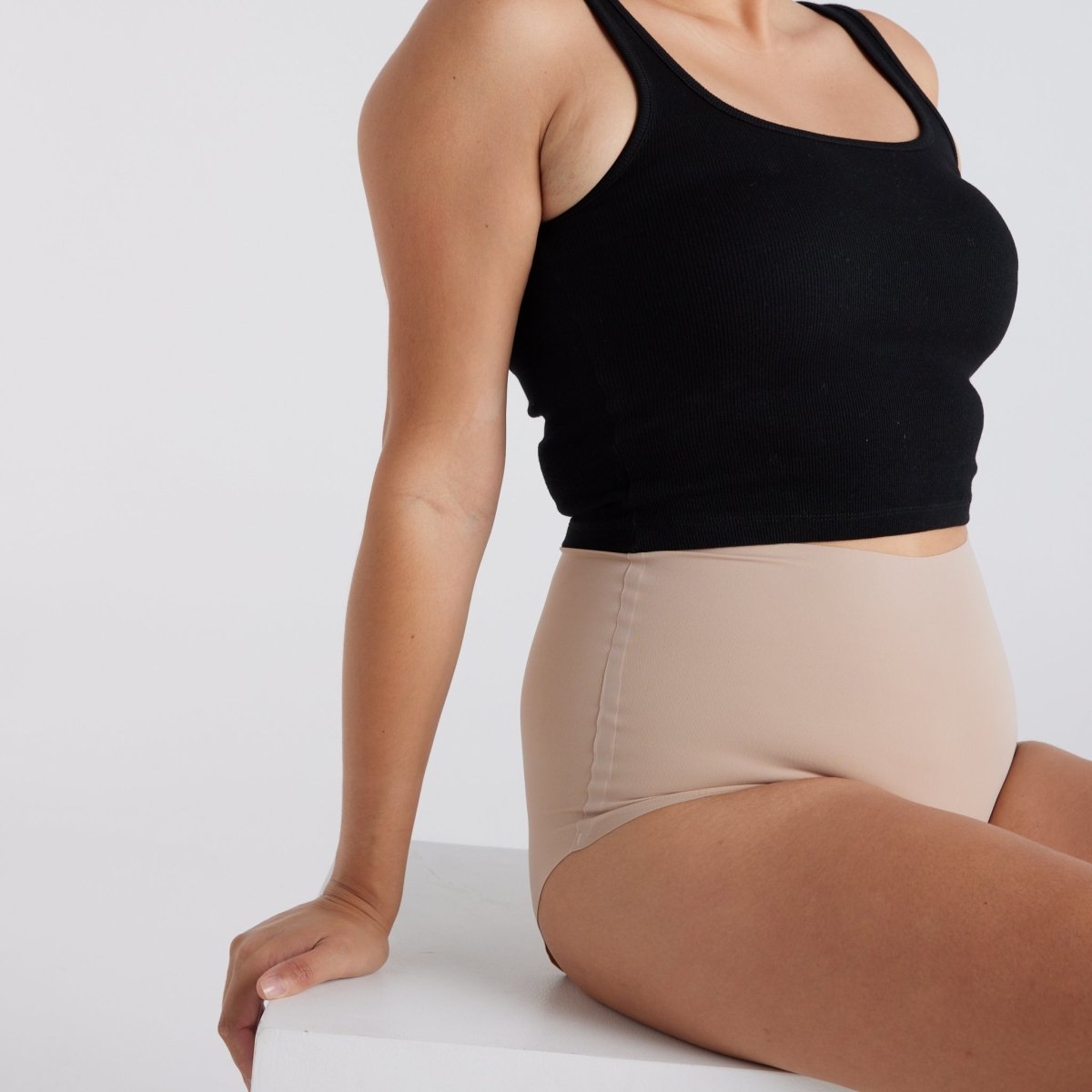 High-Rise Full Brief - Seamless Ultrasmooth - Latte - Peach Underwear