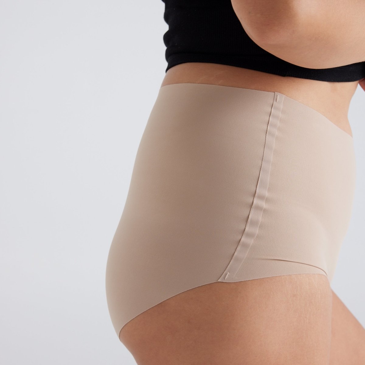 High-Rise Full Brief - Seamless Ultrasmooth - Latte - Peach Underwear