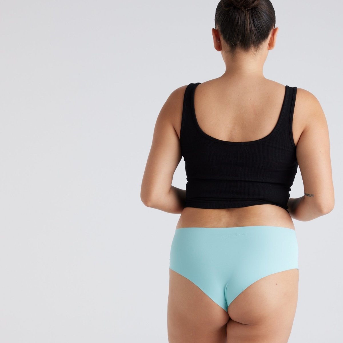 Mid-Rise Cheeky - Seamless Ultrasmooth - Sea Foam - Peach Underwear