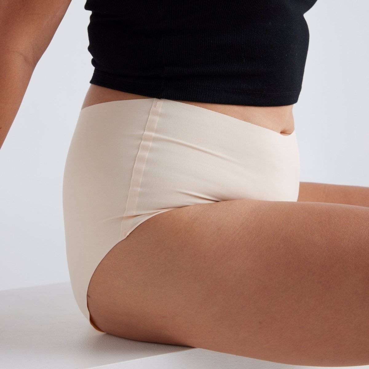 Mid-Rise Full Brief - Seamless Ultrasmooth - Buttermilk - Peach Underwear