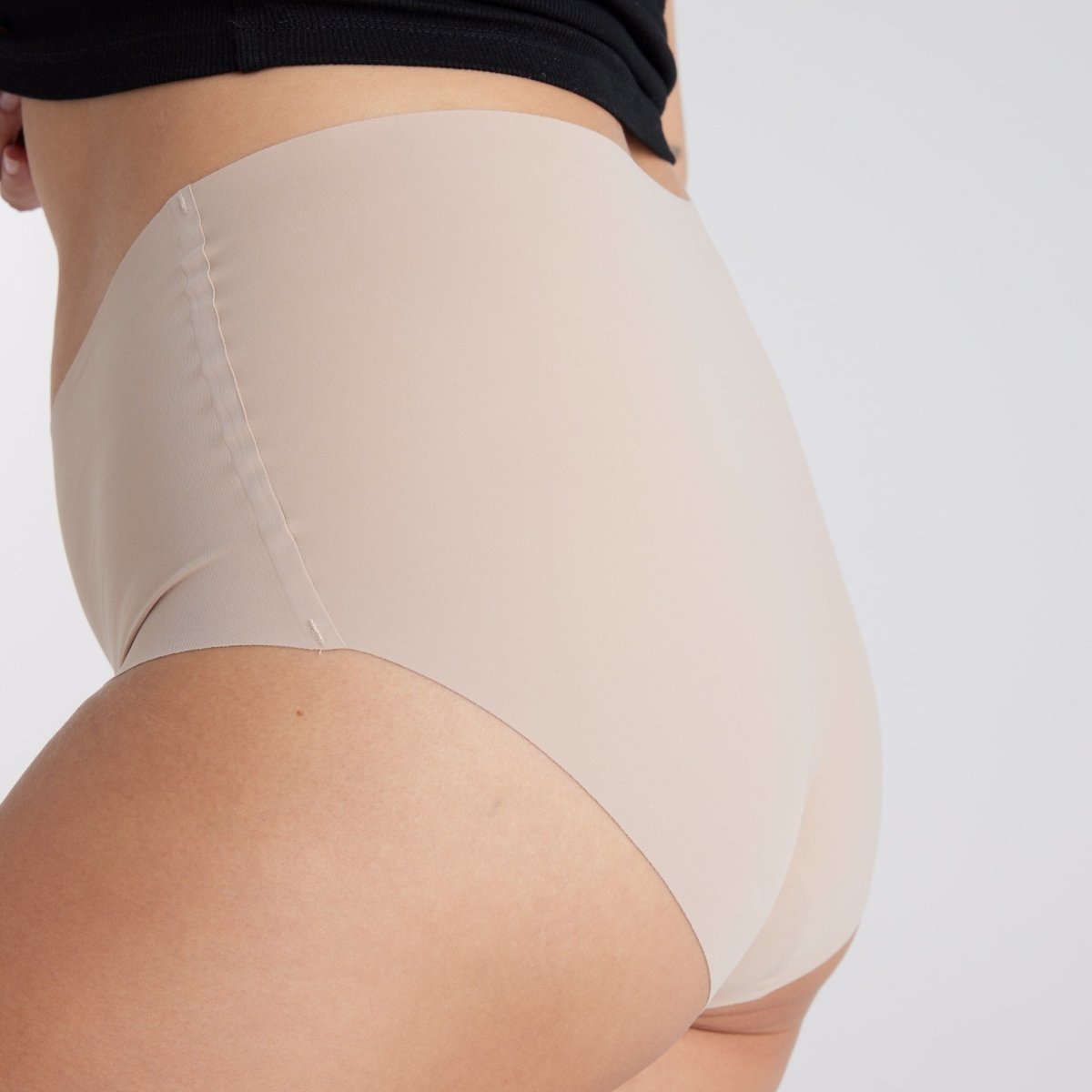 Mid-Rise Full Brief - Seamless Ultrasmooth - Latte - Peach Underwear