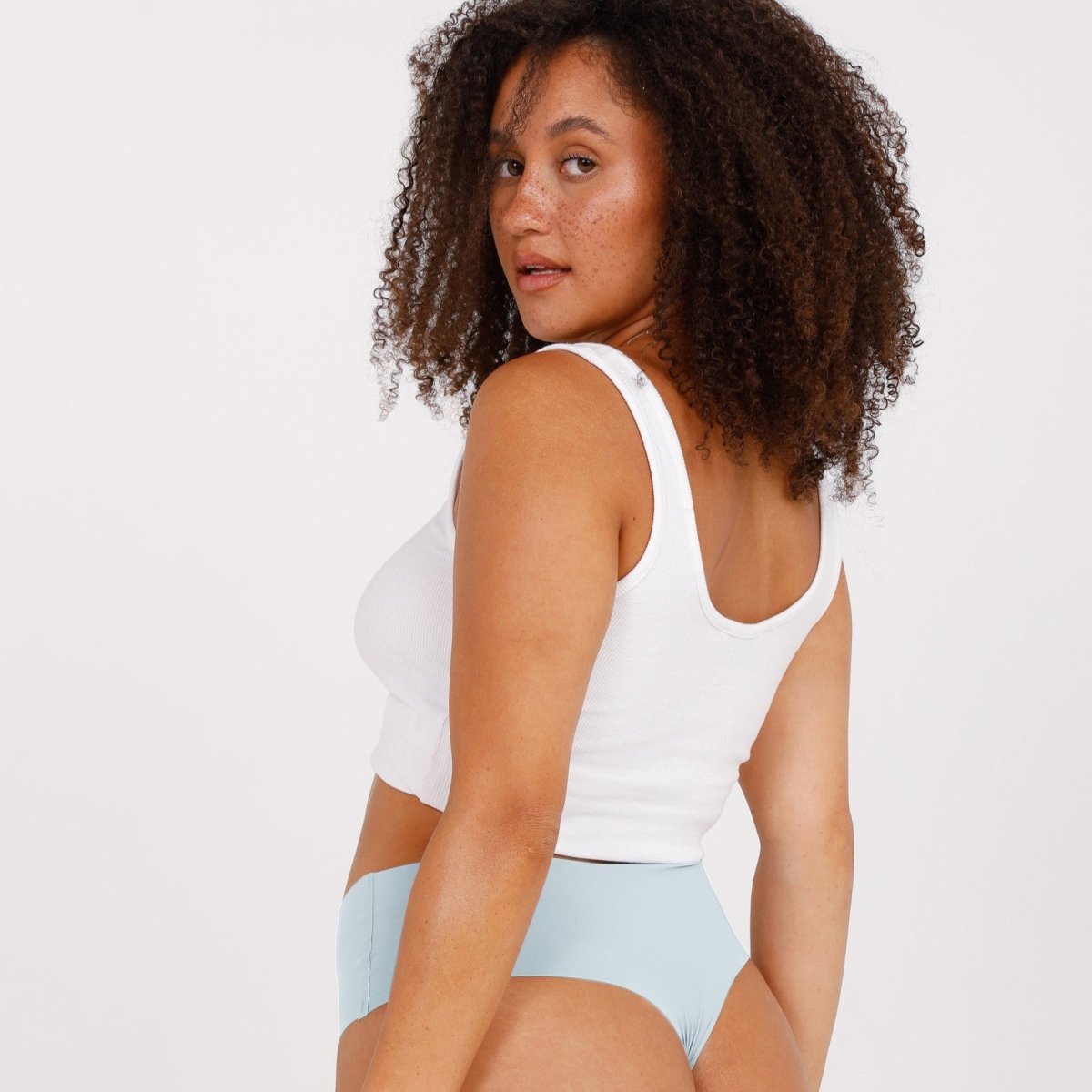 Mid-Rise Thong - Seamless Ultrasmooth - Sky Blue - Peach Underwear