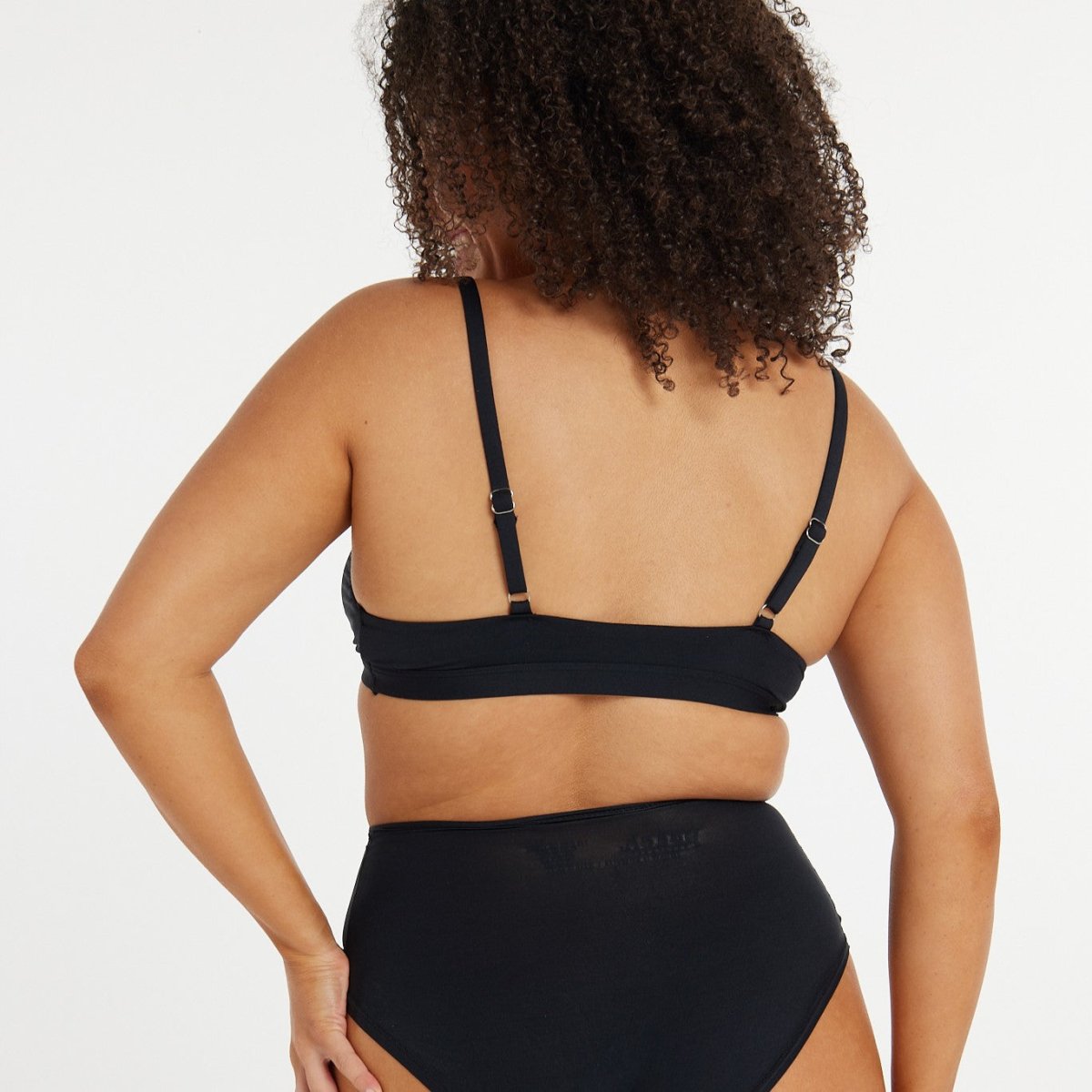 Triangle Bralette - Super Stretch - Black - Peach Underwear