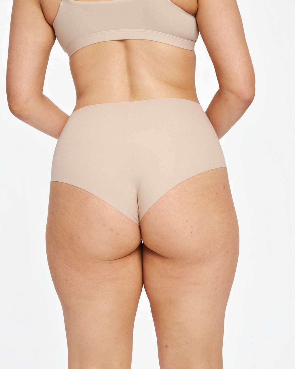 High-Rise Cheeky - Seamless Cotton - Latte