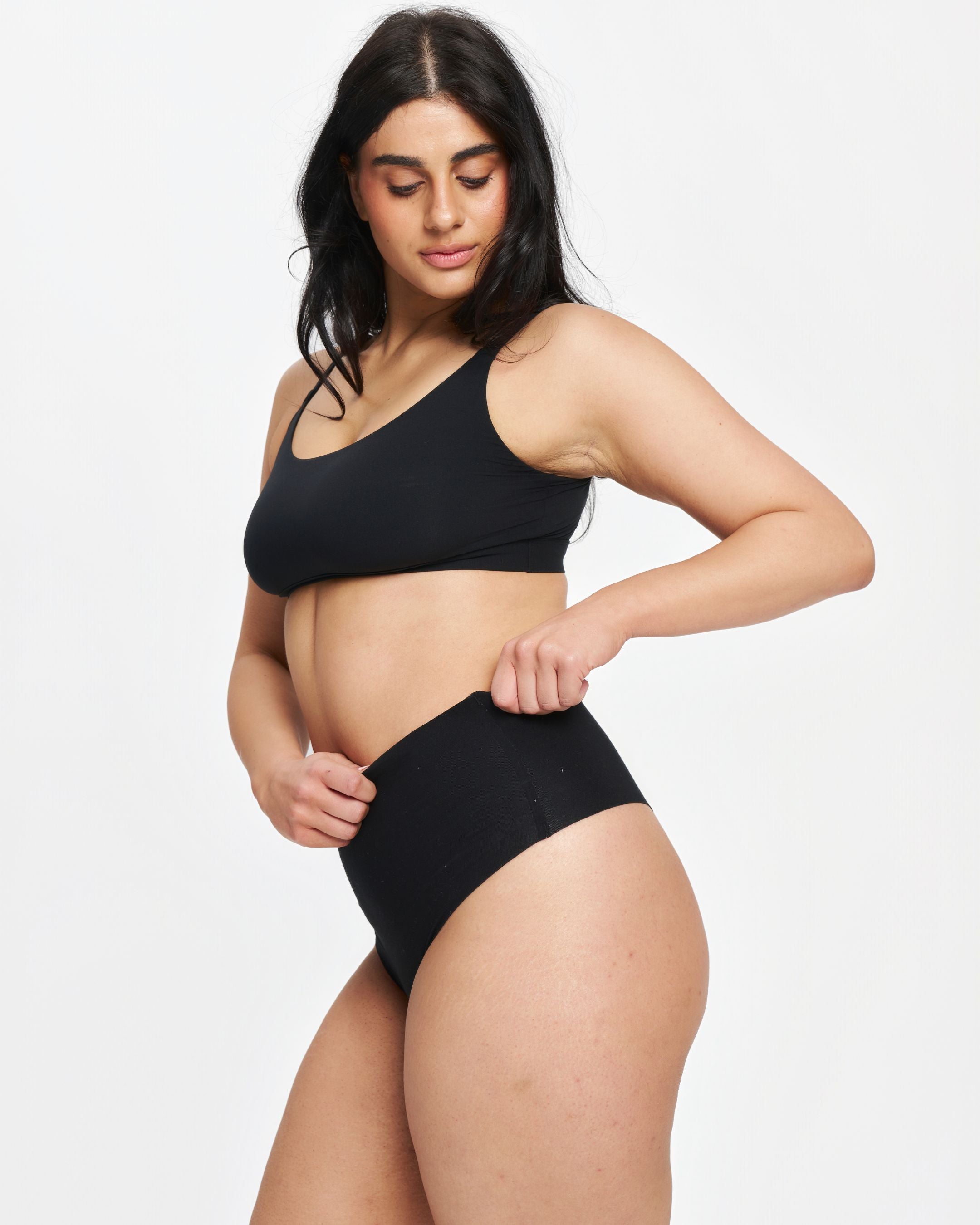 High-Rise Thong - Seamless Cotton - Black