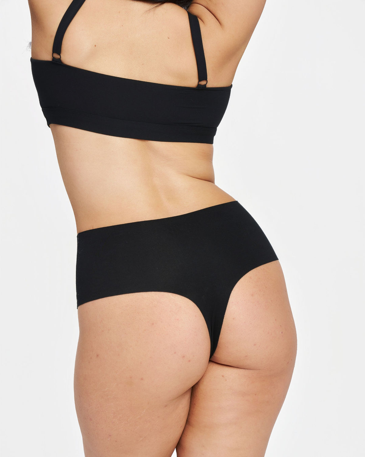 High-Rise Thong - Seamless Cotton - Black