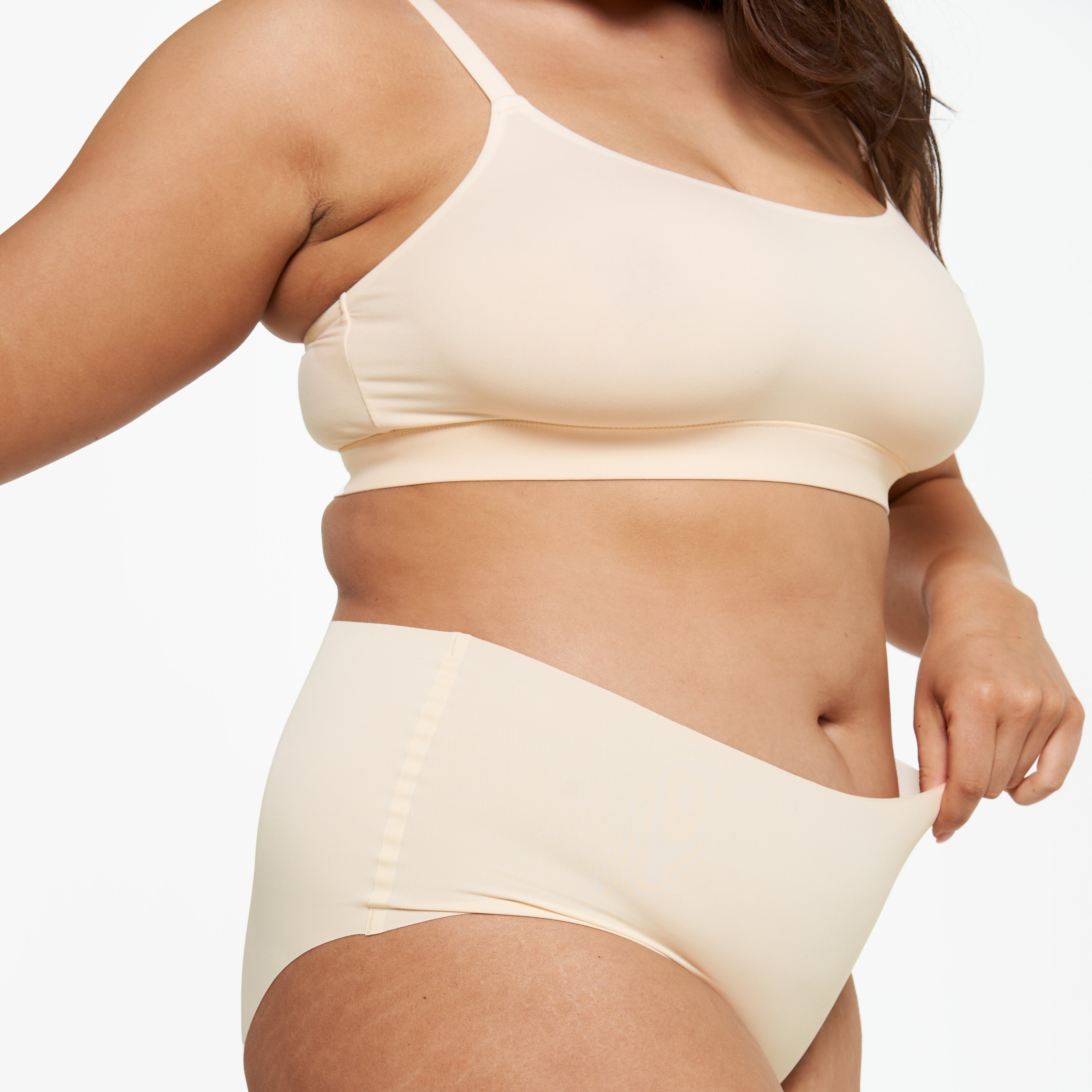 High-Rise Bikini Brief - Seamless Ultrasmooth 2.0 - Vanilla