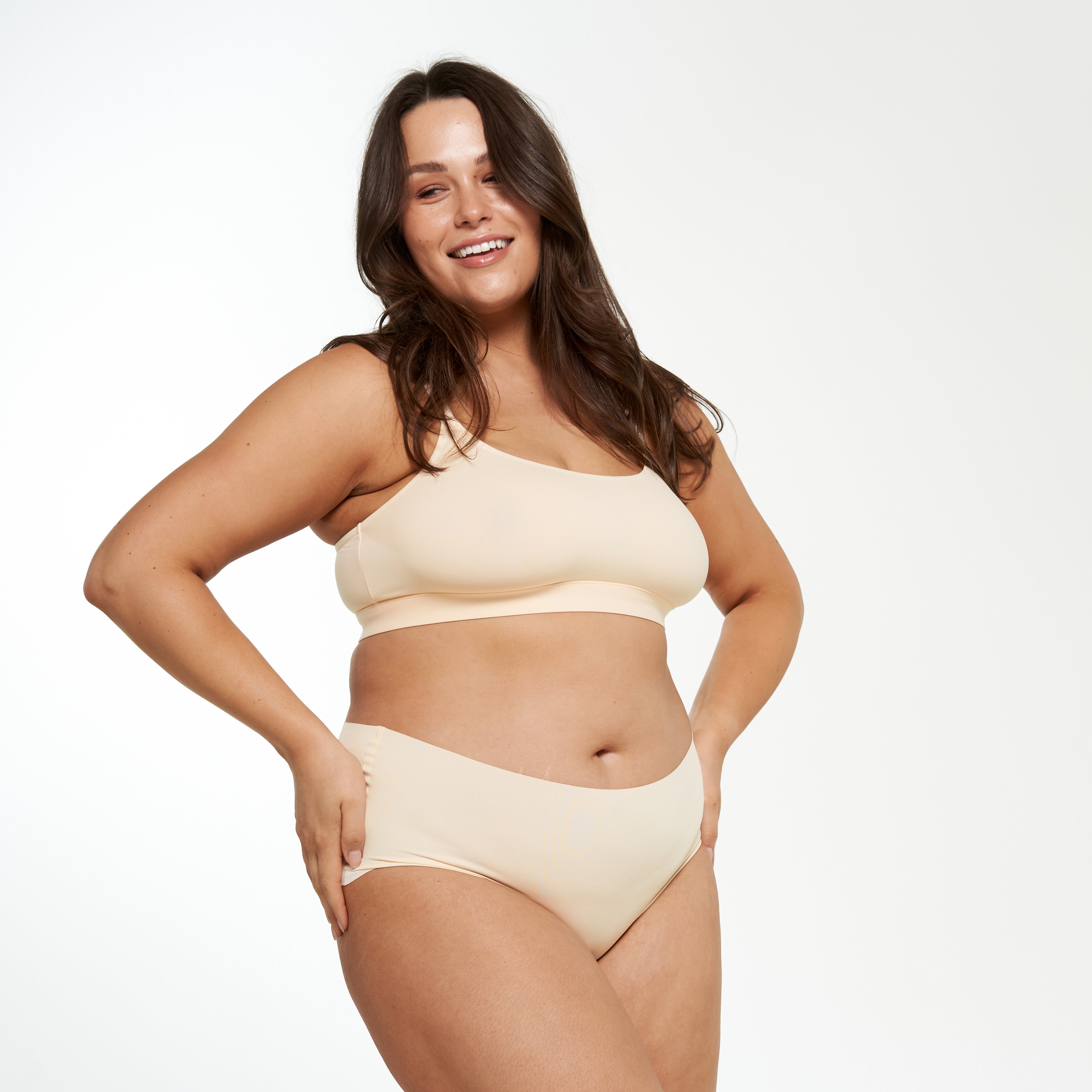 High-Rise Bikini Brief - Seamless Ultrasmooth 2.0 - Vanilla