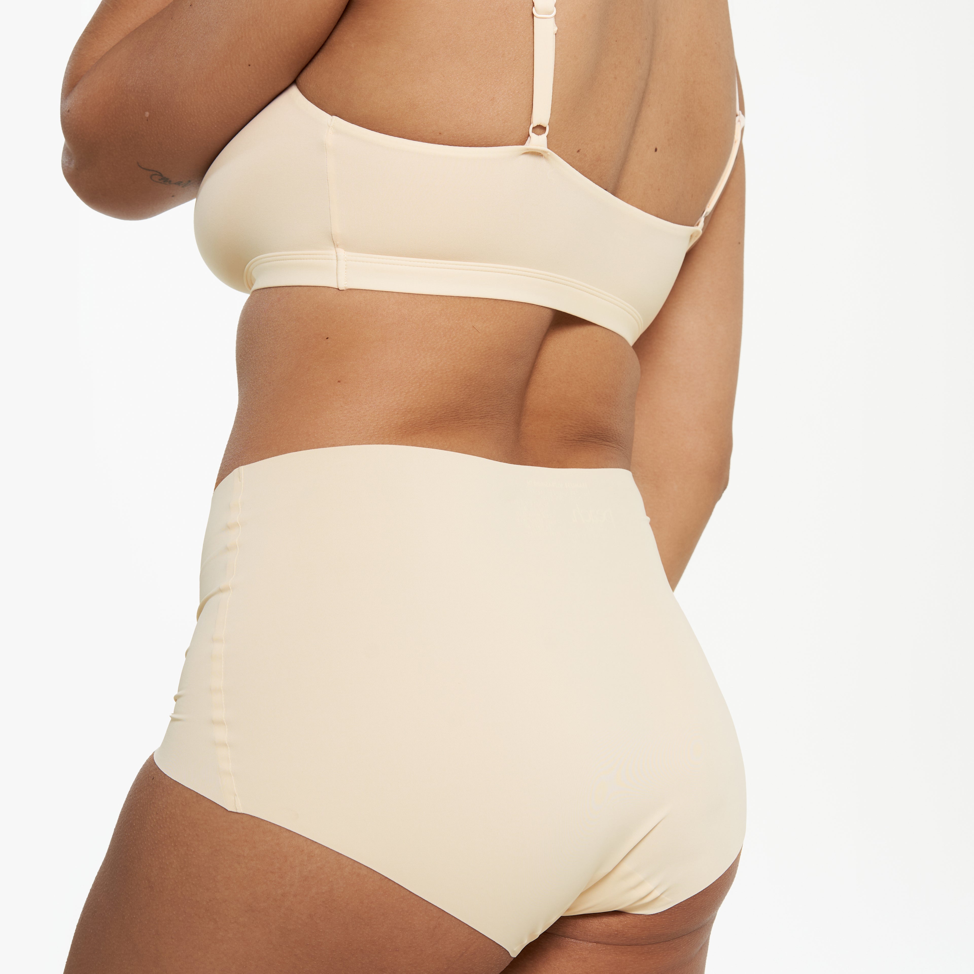 High-Rise Full Brief - Seamless Ultrasmooth 2.0 - Vanilla