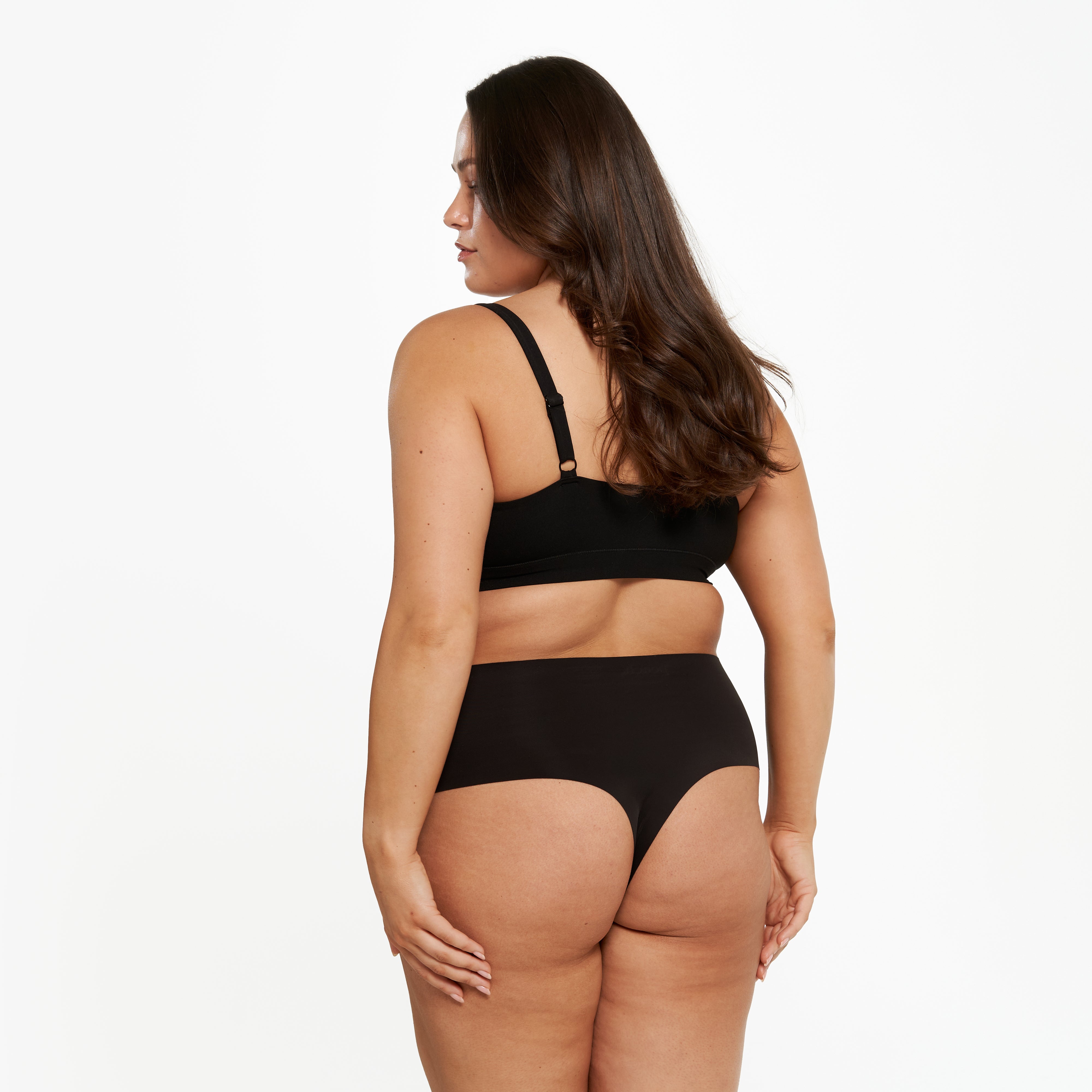 High-Rise Thong - Seamless Ultrasmooth - Black