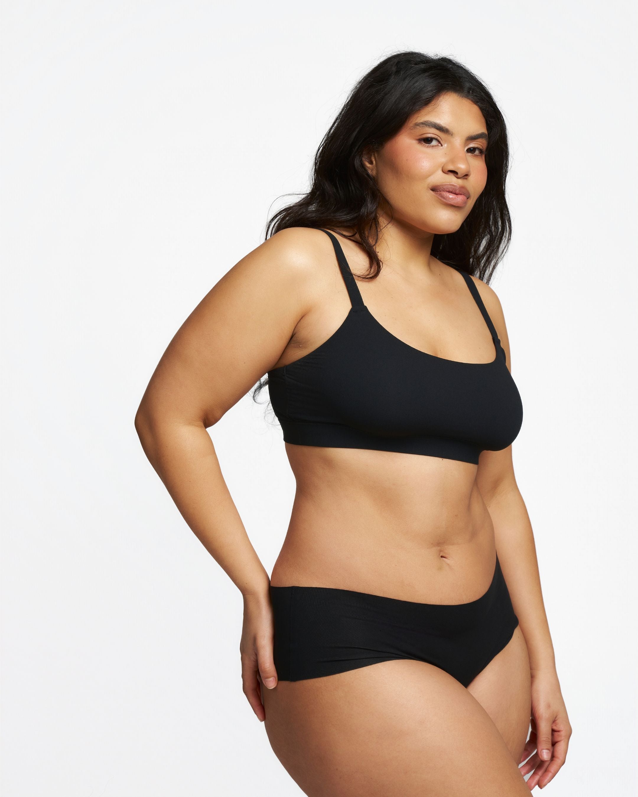 Mid-Rise Cheeky - Seamless Cotton - Black