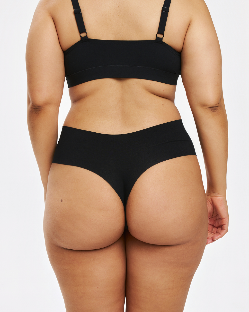 Mid-Rise Thong - Seamless Cotton - Black