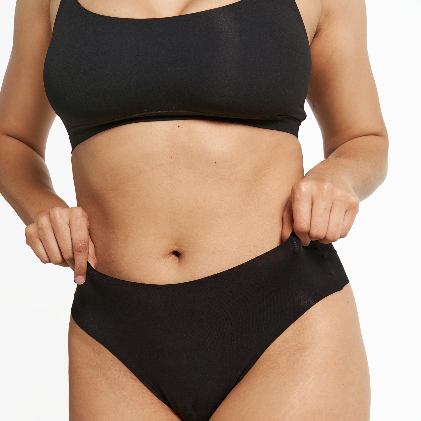 Mid-Rise Thong - Seamless Eco - Black