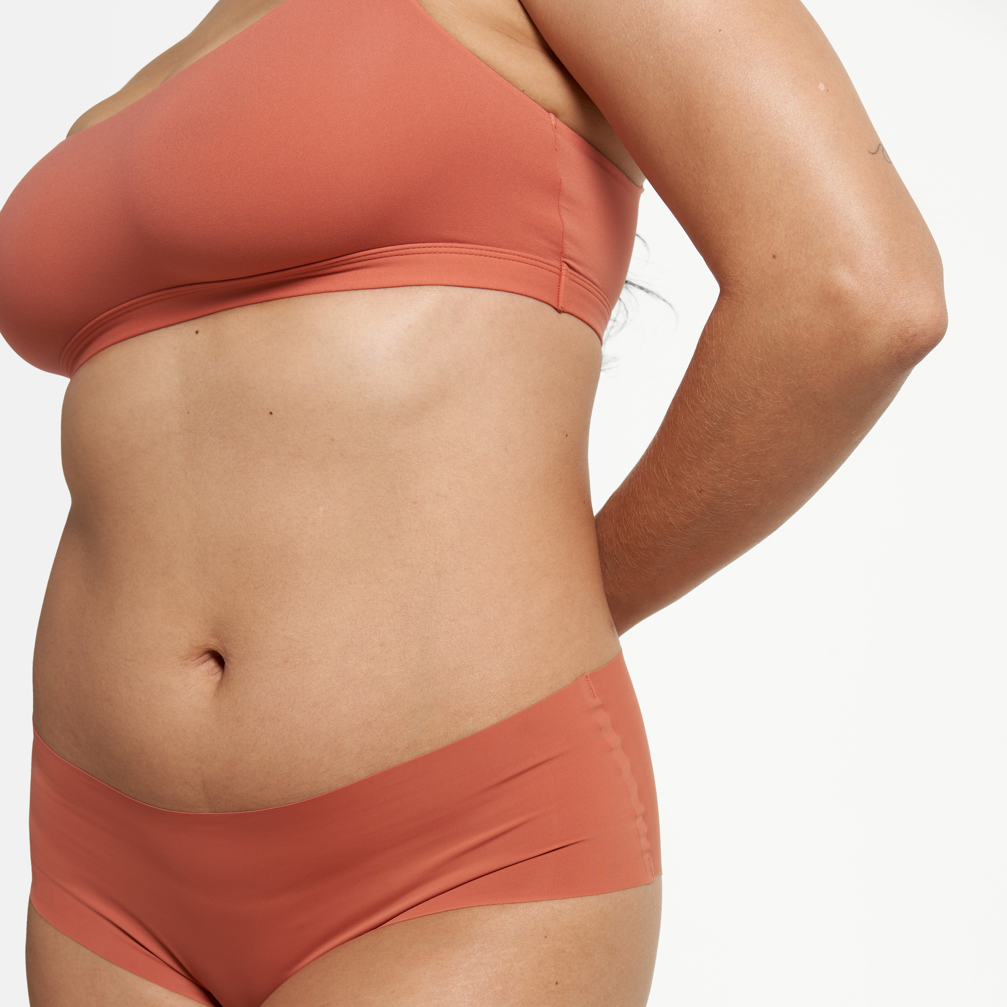 Mid-Rise Bikini Brief - Seamless Ultrasmooth 2.0 - Spice