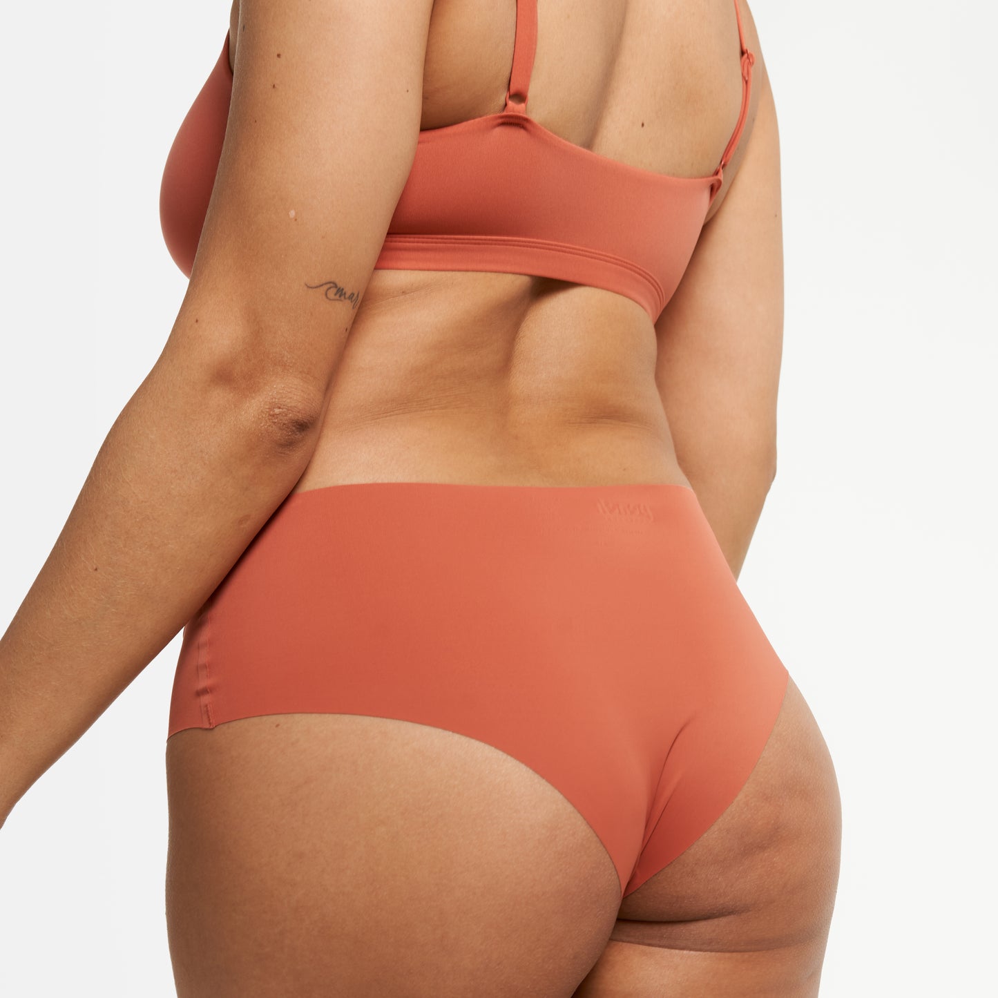 Mid-Rise Cheeky - Seamless Ultrasmooth - Spice