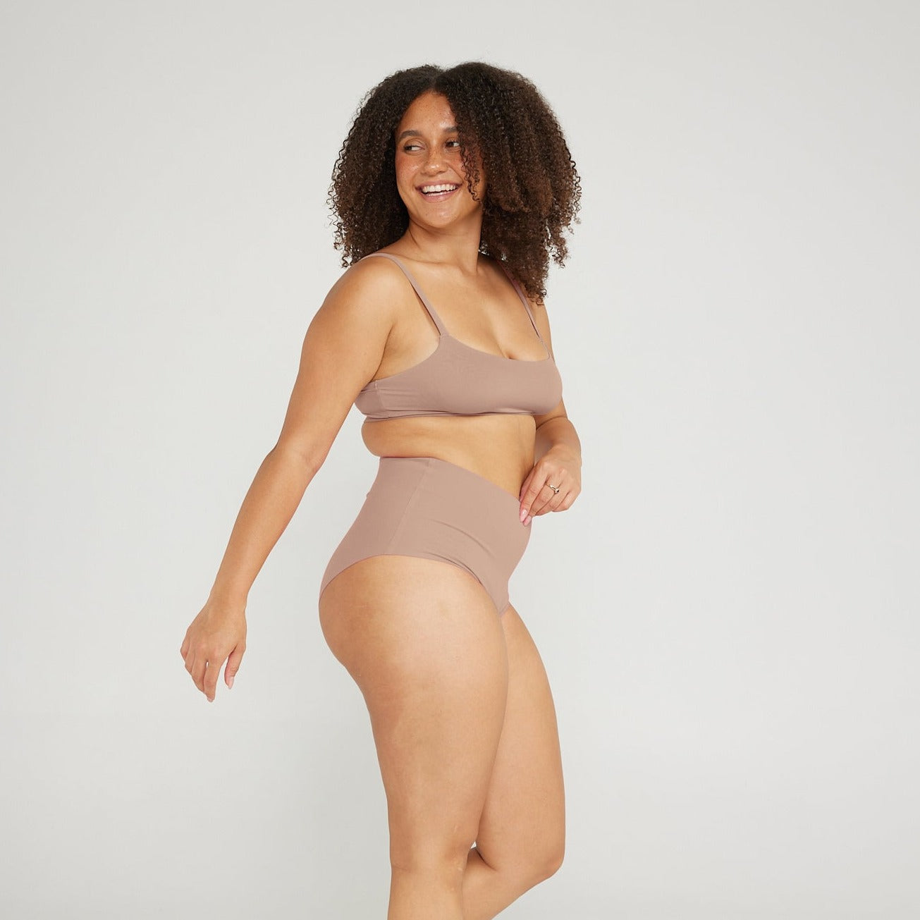 High-Rise Bikini - Seamless Cotton - Latte