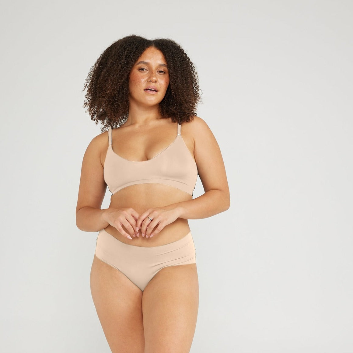 V-Scoop Bralette - Seamless Ultrasmooth - Latte