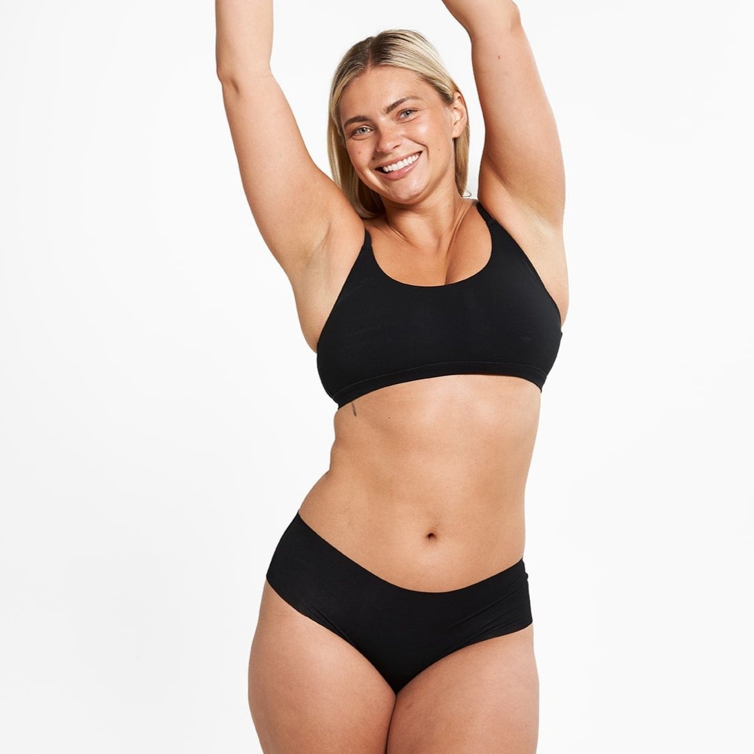 Mid-Rise Cheeky - Seamless Eco 2.0 - Black