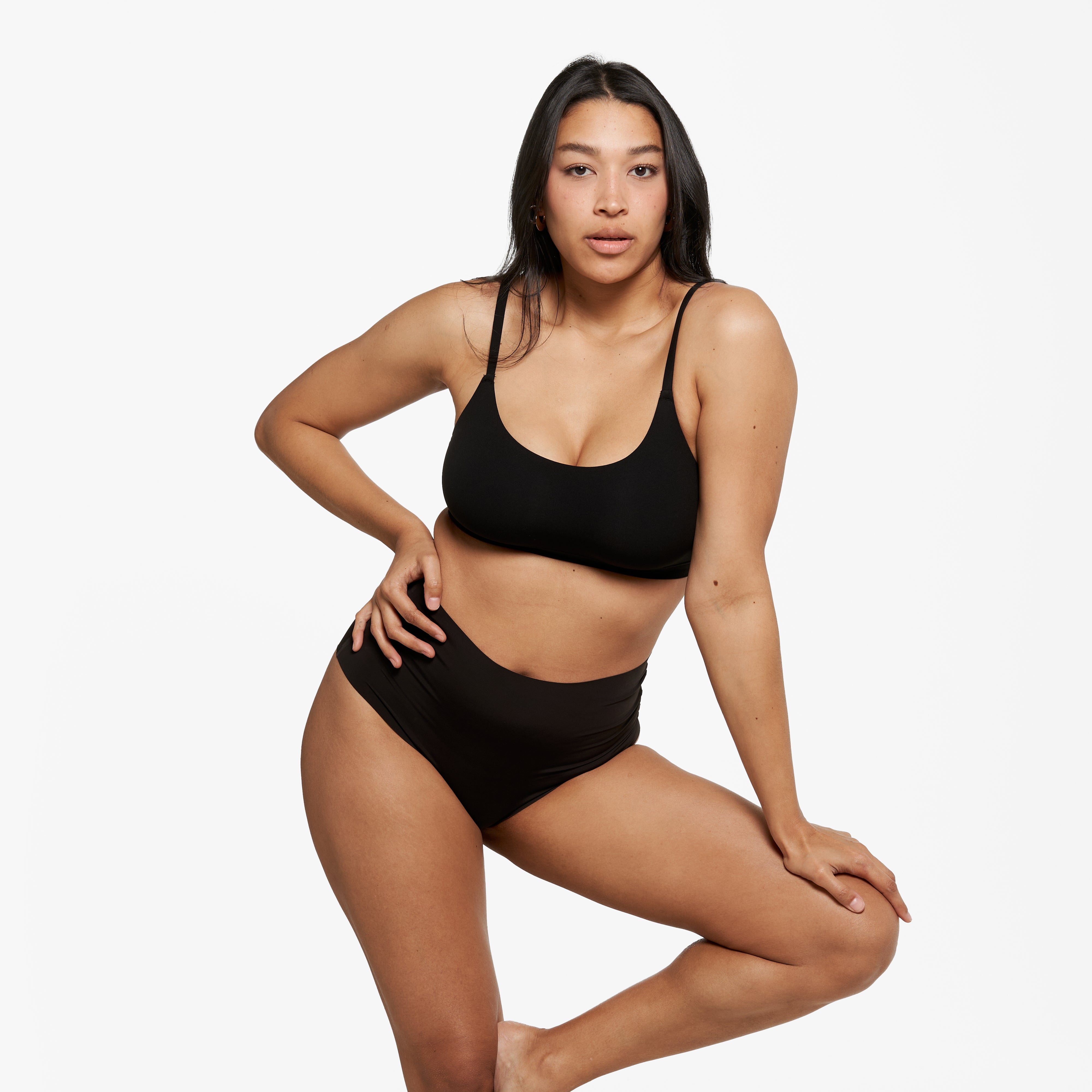 High-Rise Cheeky - Seamless Ultrasmooth - Black