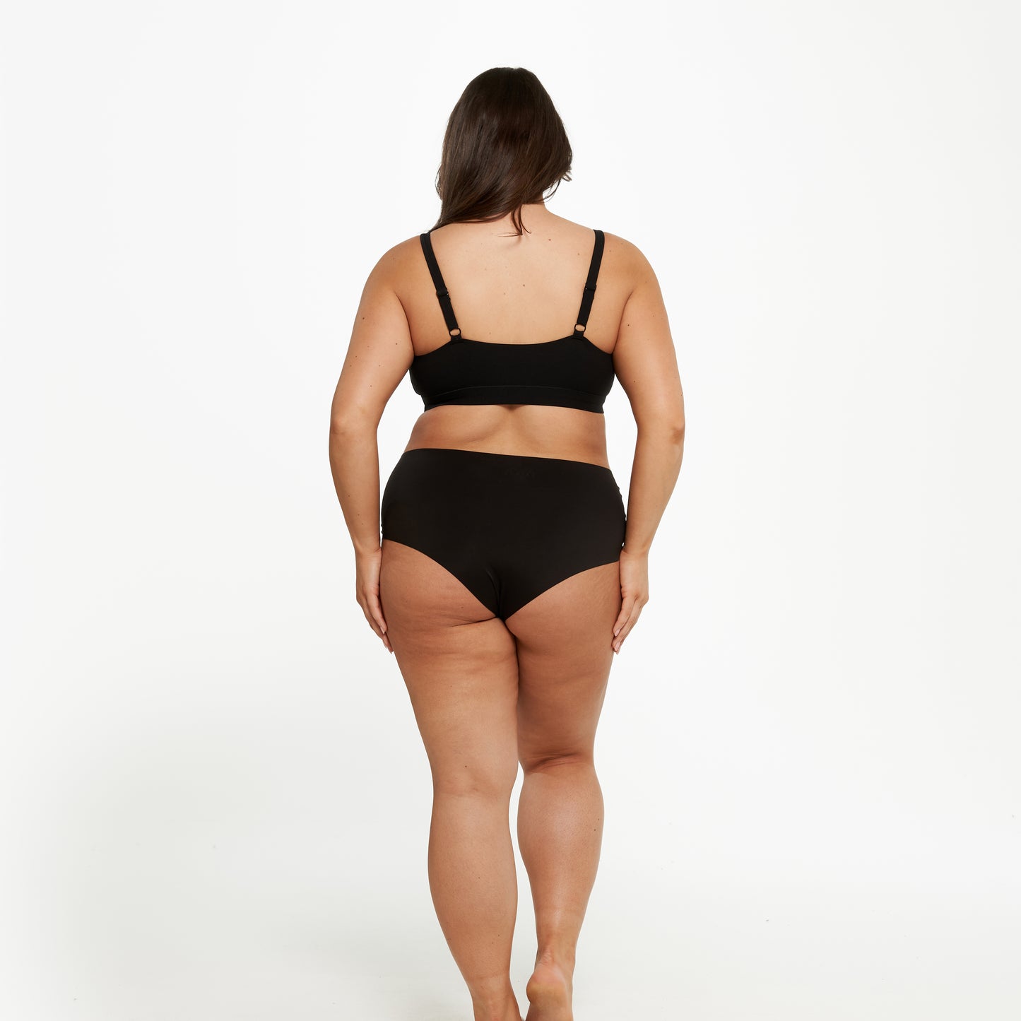 High-Rise Cheeky - Seamless Ultrasmooth - Black