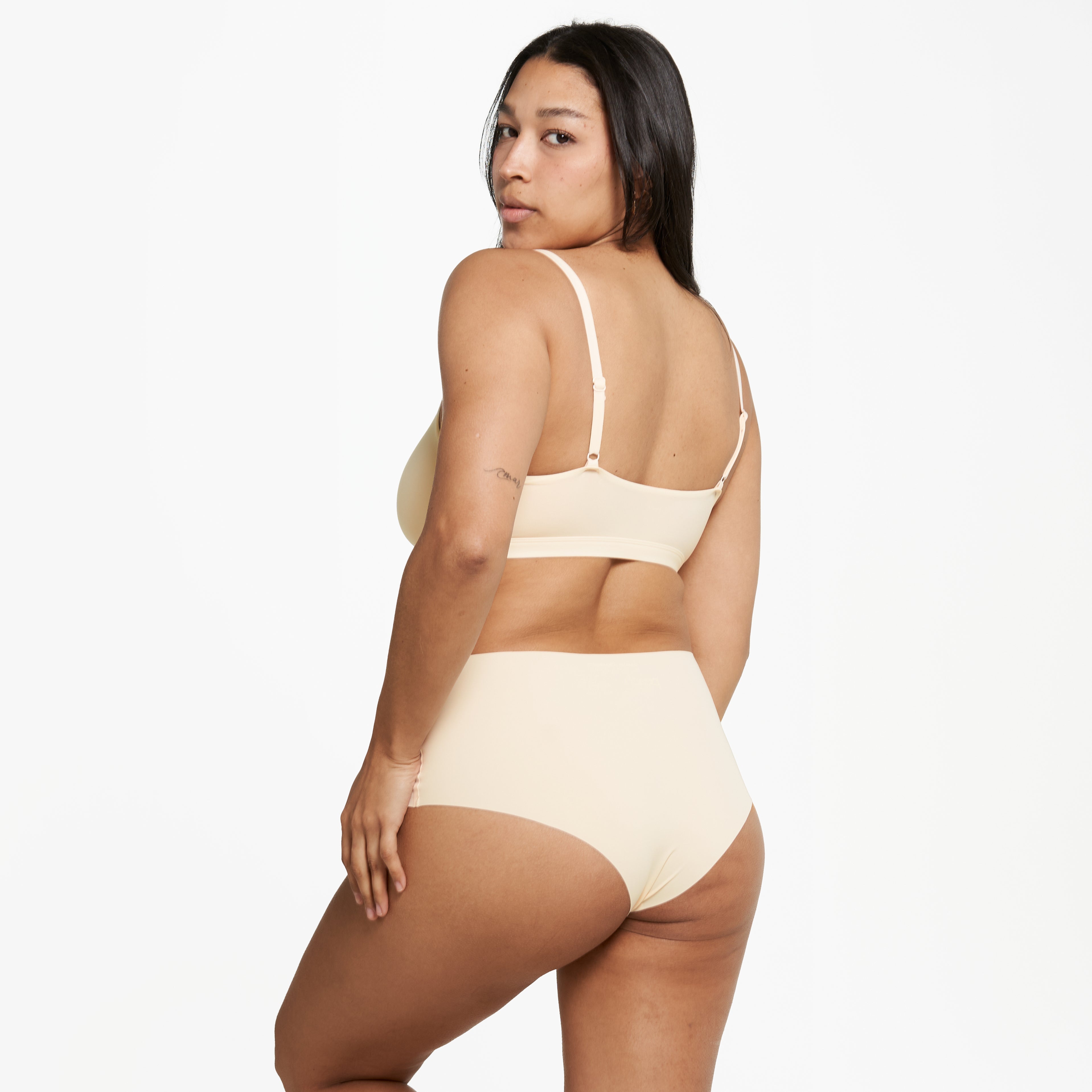 High-Rise Cheeky - Seamless Ultrasmooth 2.0 - Vanilla