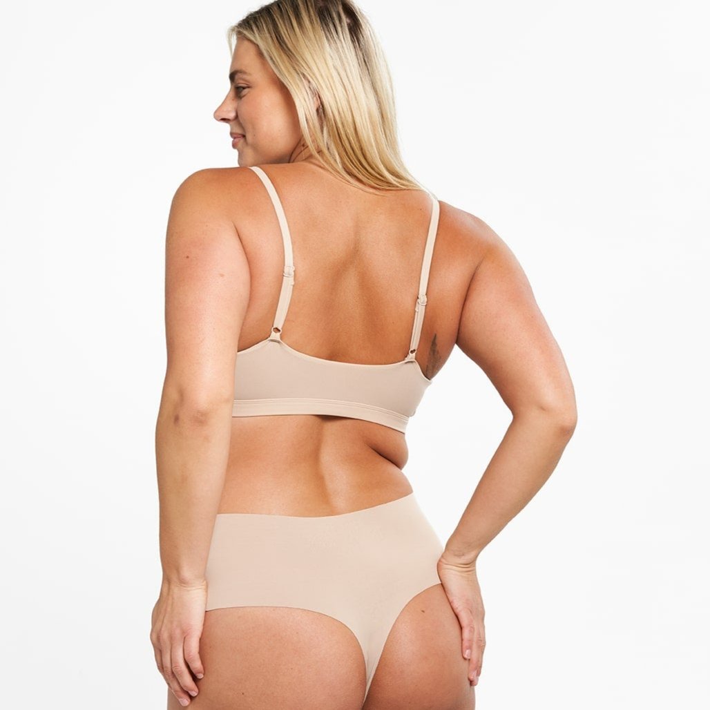 High-Rise Thong - Seamless Ultrasmooth 2.0 - Latte
