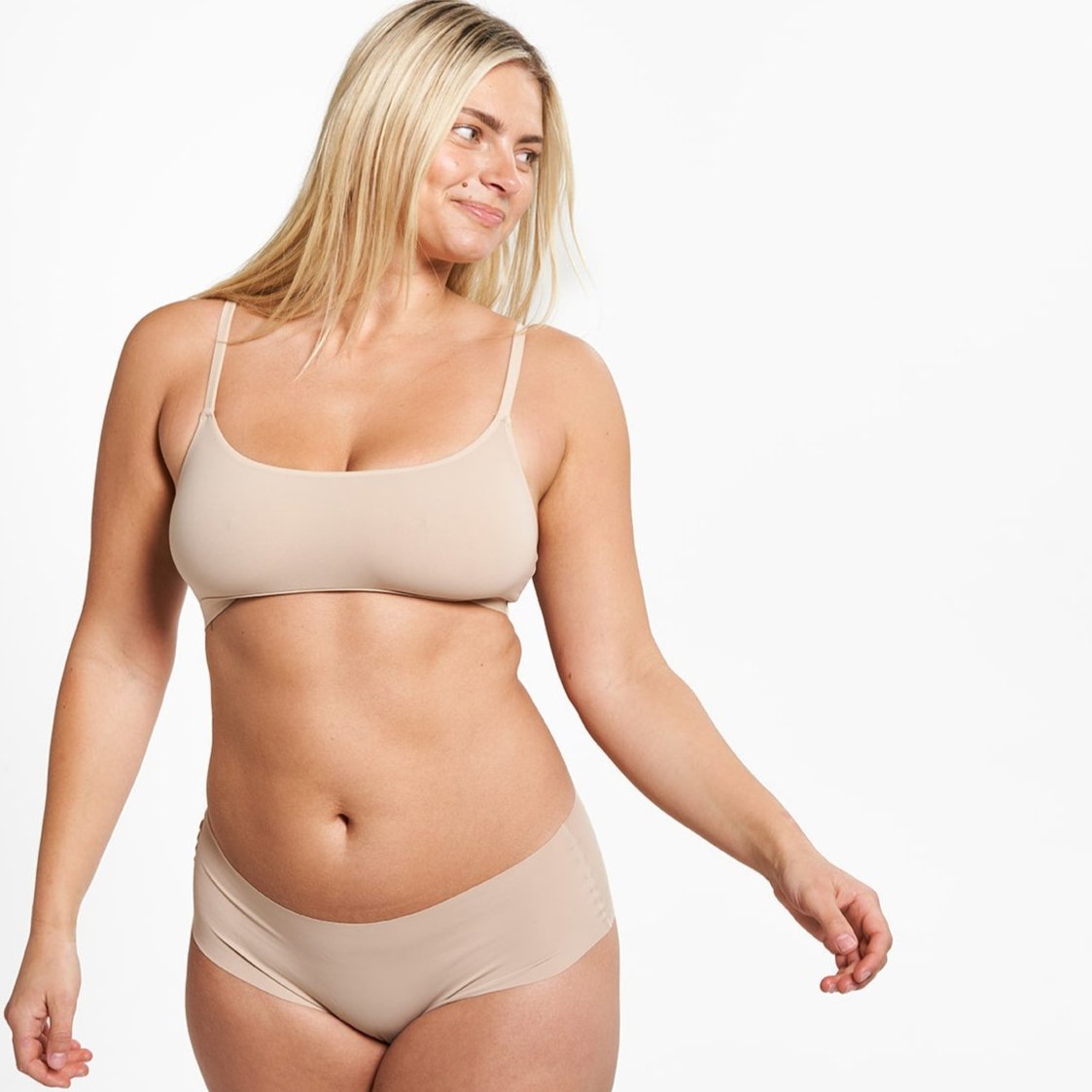 Mid-Rise Bikini Brief - Seamless Ultrasmooth 2.0 - Latte