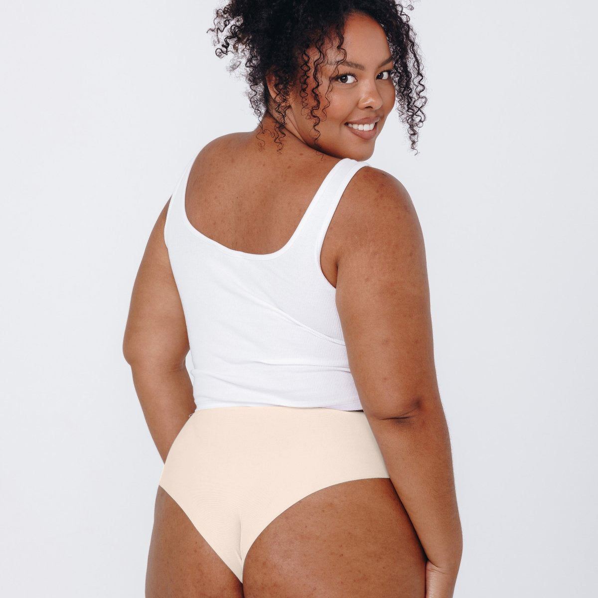 High-Rise Cheeky - Seamless Cotton - Vanilla