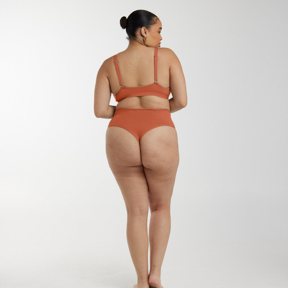 High-Rise Thong - Super Stretch - Spice